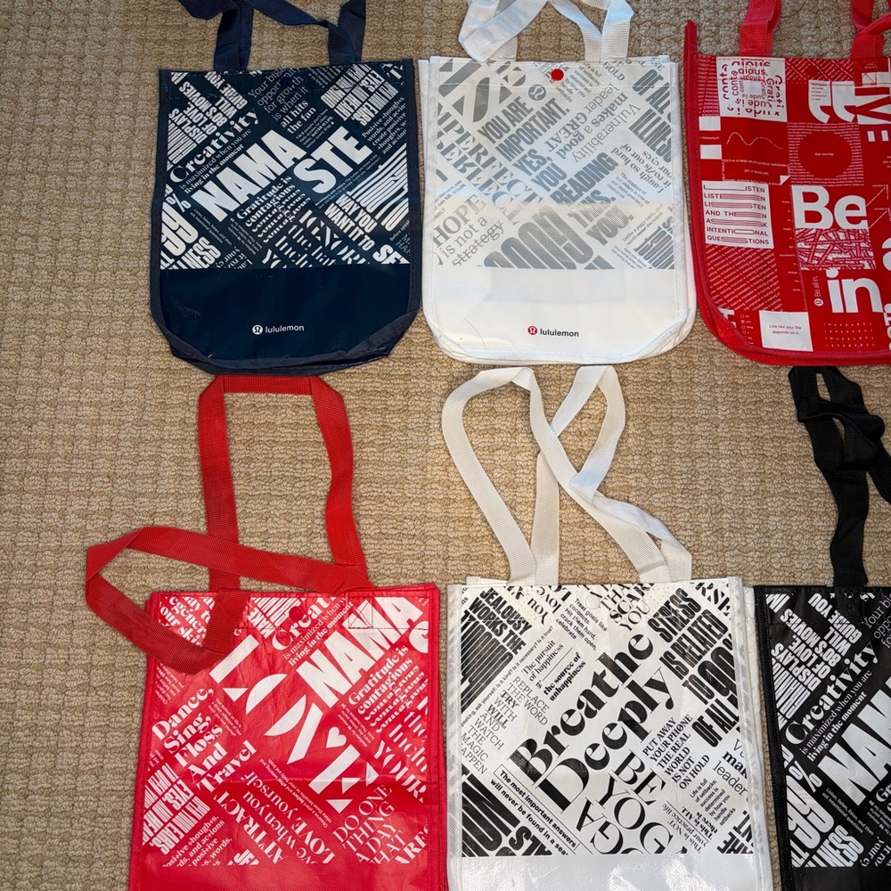 Lot of Lululemon Small Reusable Bags - Picture 2 of 3